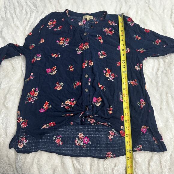 Democracy Size S Navy Pink Floral Button Front Blouse Top Summer Casual Resort - Picture 11 of 13
